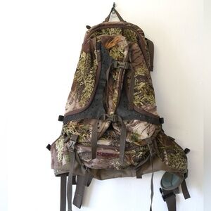 Badlands Hunting Backpack 26”x15”x9”